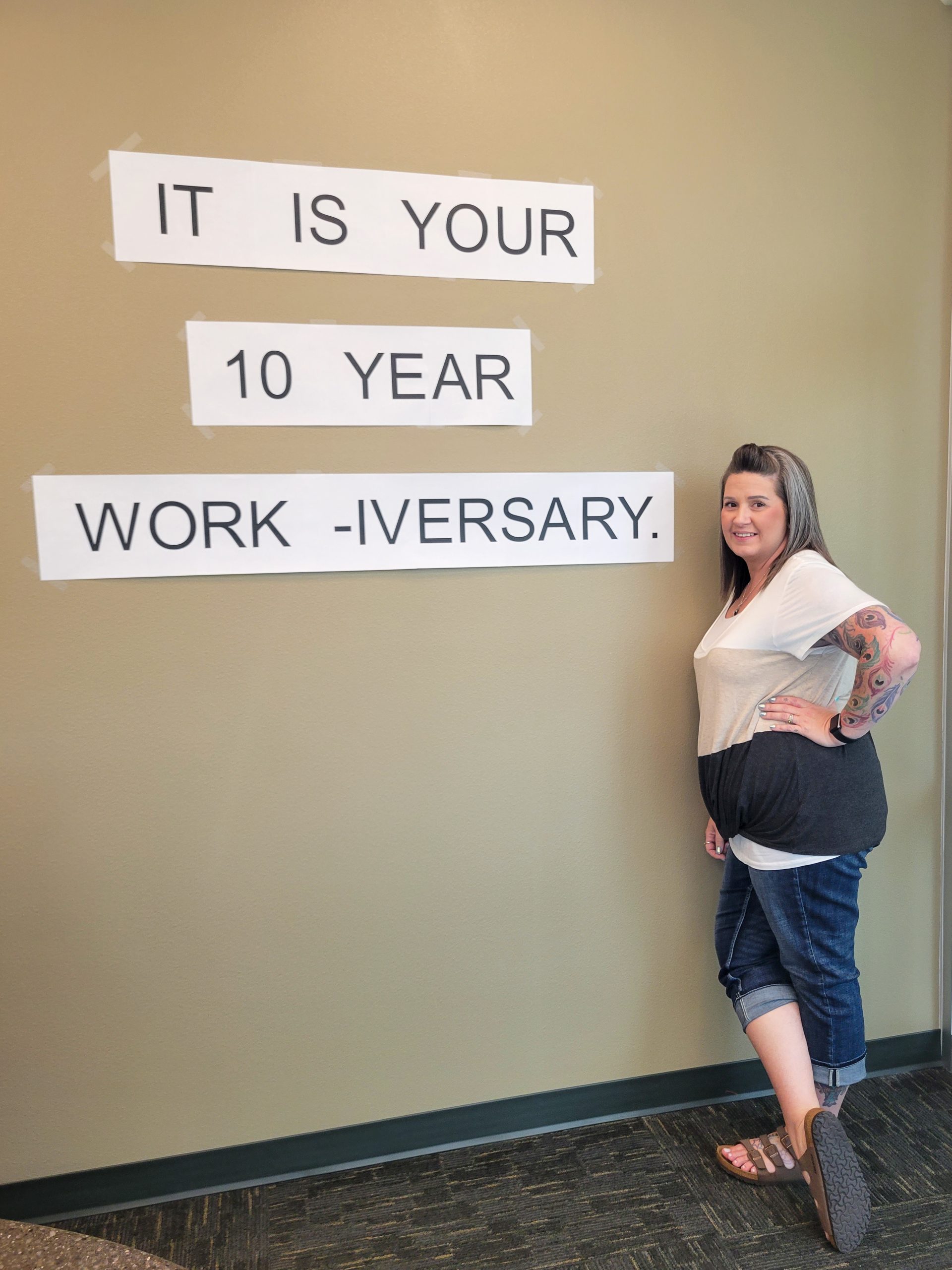 Mindy Linn Celebrates 10-Year Work Anniversary with IAC